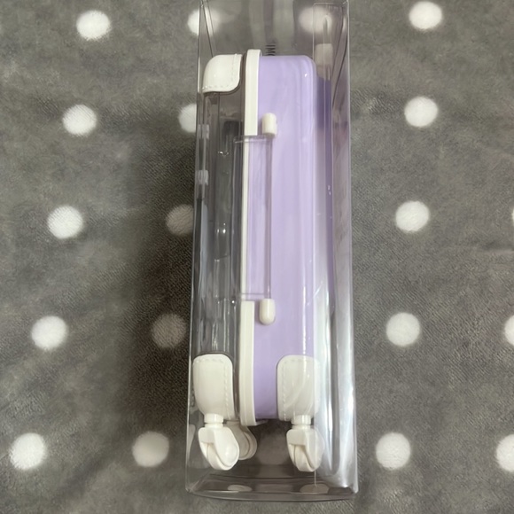 Glamnetic Kuromi Lashes - Picture 9 of 12